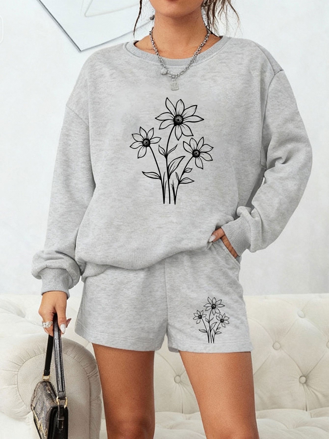 Women's Casual Loose Sweatshirt and Shorts Set, Gray Floral Print, Suitable for Home and Outing