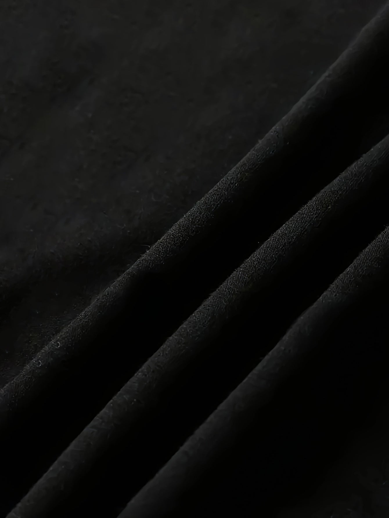 "Retired" Y2K Baby Tee - Black Slim Fit Graphic Crop